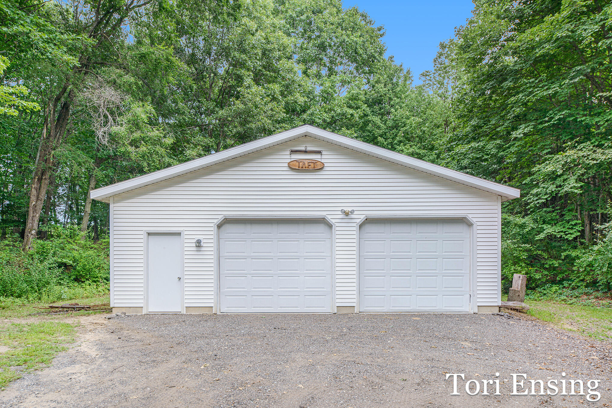 6877 South Grow Road Greenville, MI 48838 - Photo 5 of 48 6877SGrowRd-37