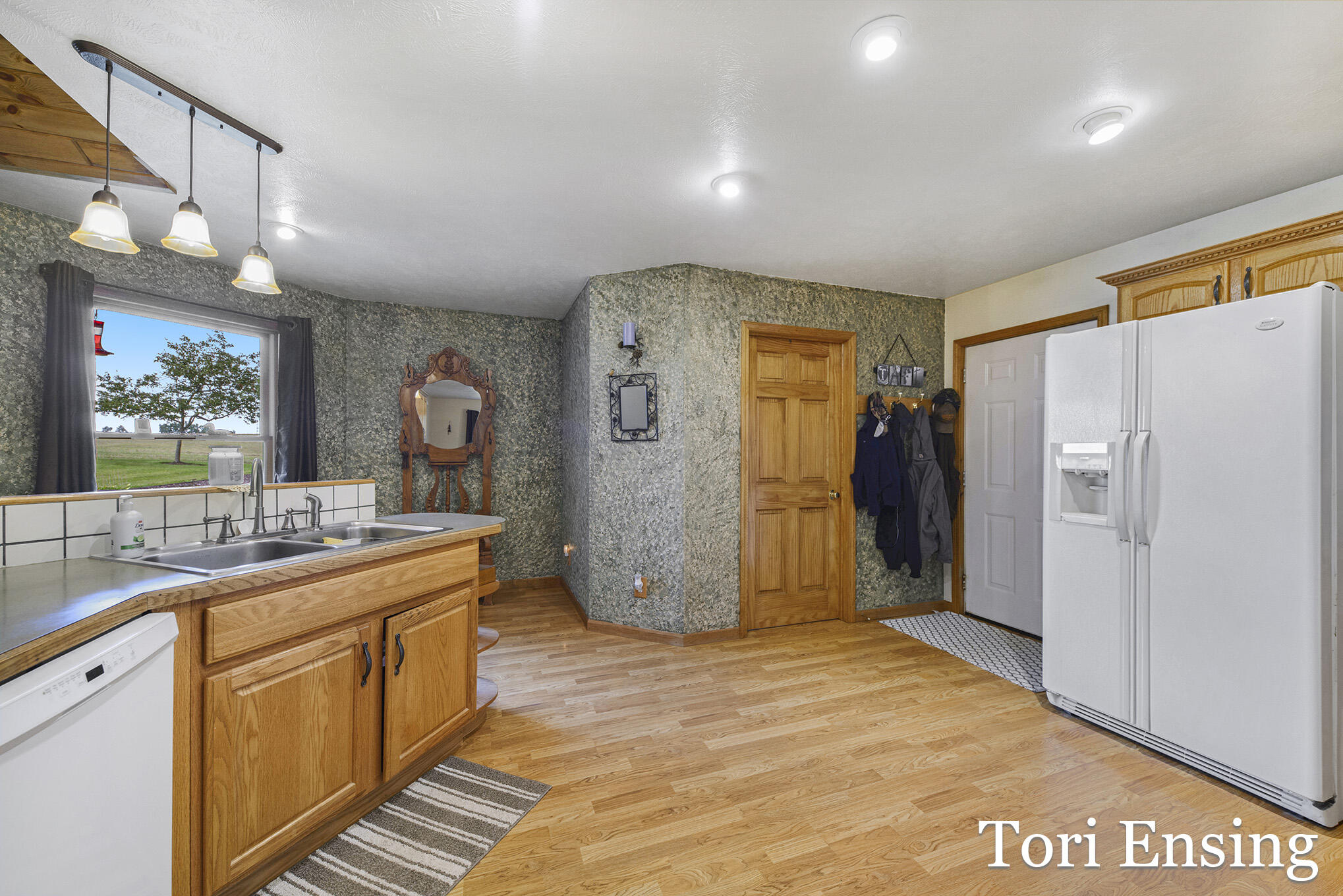6877 South Grow Road Greenville, MI 48838 - Photo 9 of 48 6877SGrowRd-14