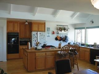 2445 Dry Creek Road Healdsburg, CA 95448 - Photo 2 of 6 Gallery Image 2