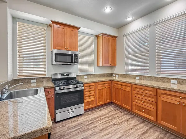 $4,695 | 830 Frederick Commons, San Jose, CA 95126