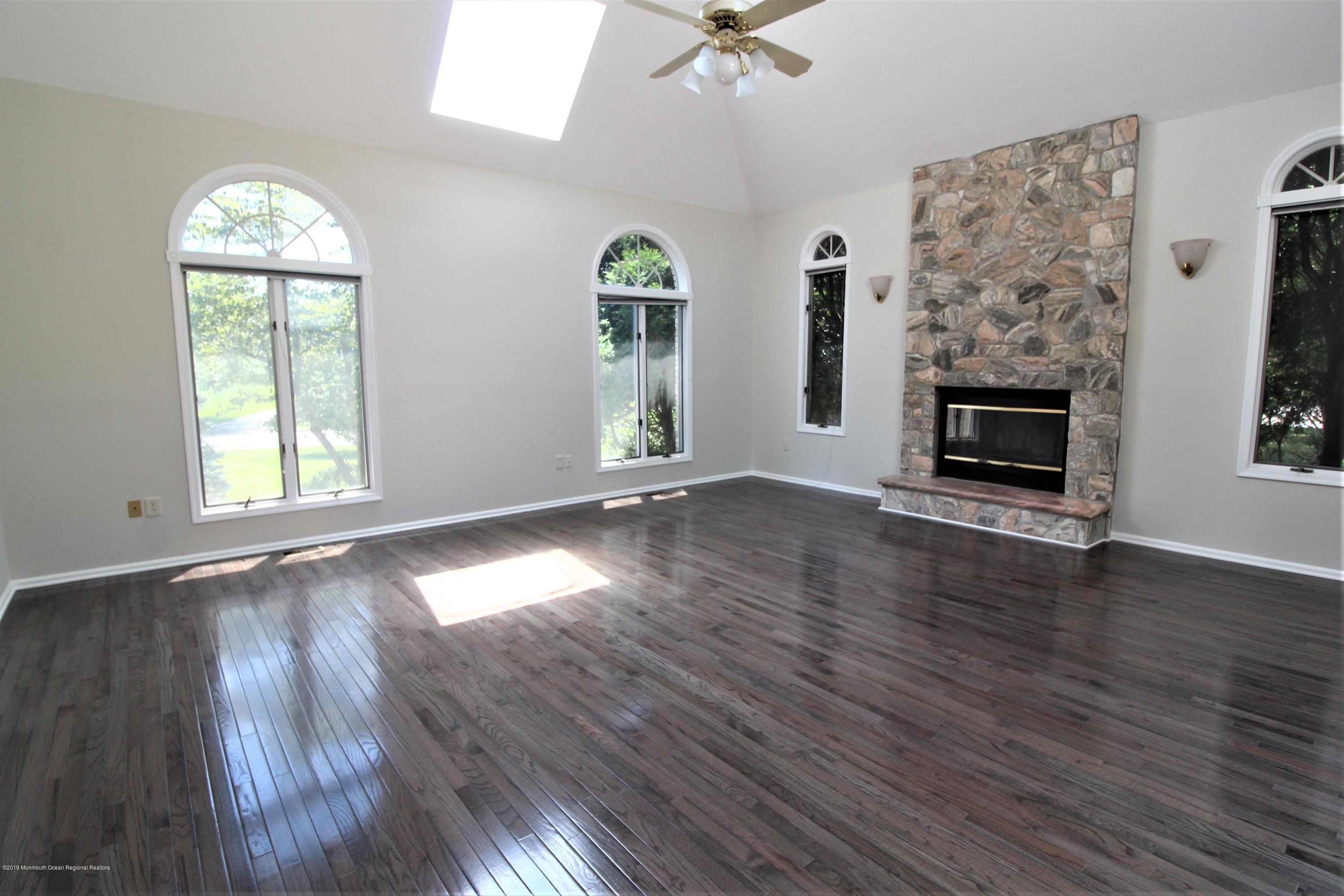 11 Falcon Ridge Circle Holmdel, NJ 07733 - Photo 10 of 31 IMG_5317 - family room 2