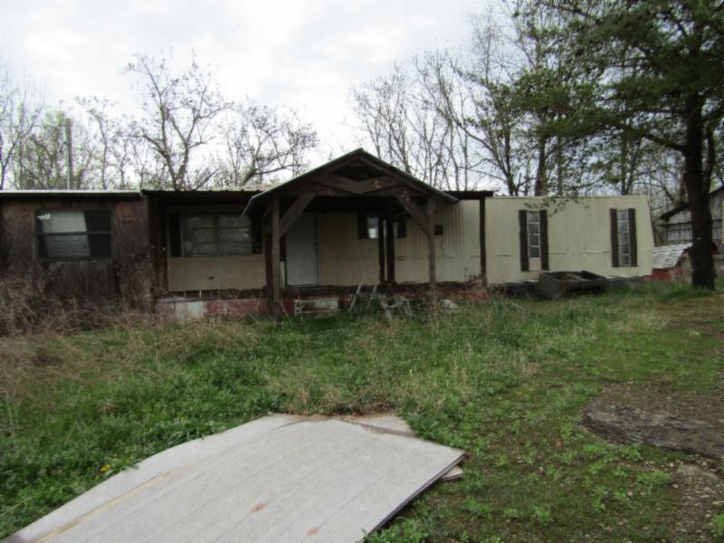 895 Baptist Ridge Road Hilham, TN 38568 - Photo 2 of 30 IMG_0663