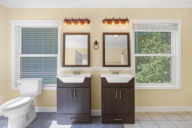 $625,000 | 33 Holly Run, Pittsboro, NC 27312