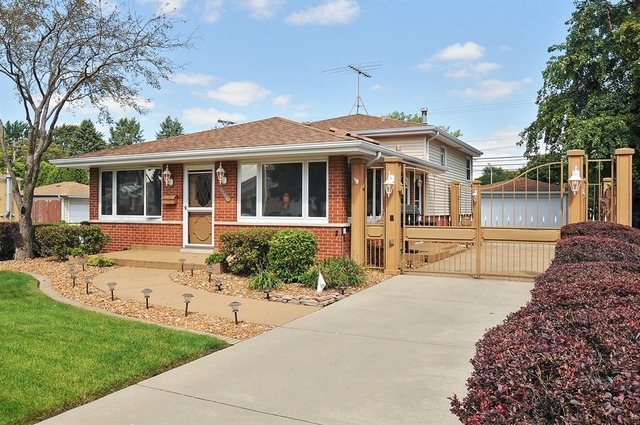 6140 Washington Street Chicago Ridge, IL 60415 - Photo 1 of 15