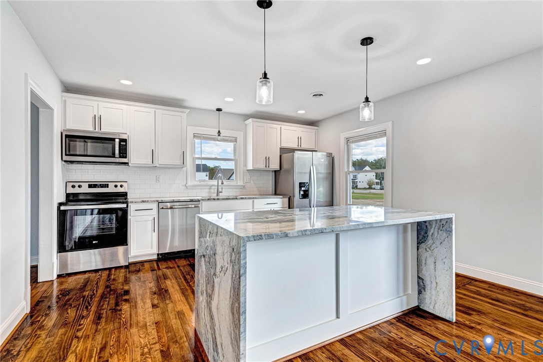 11264 Cobbs Road Glen Allen, VA 23059 - Photo 6 of 50 Gallery Image 6