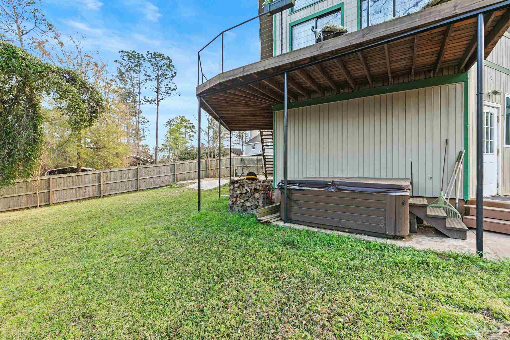 11424 High Springs Road Pensacola, FL 32534 - Photo 34 of 46 a view of a backyard with sitting area