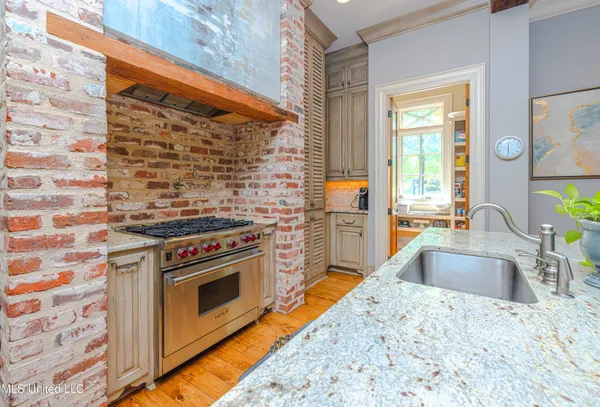$675,000 | 104 Ivy Brook Drive, Madison, MS 39110