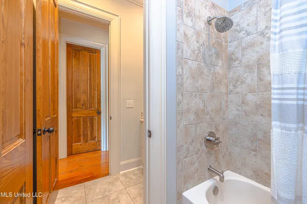 $675,000 | 104 Ivy Brook Drive, Madison, MS 39110