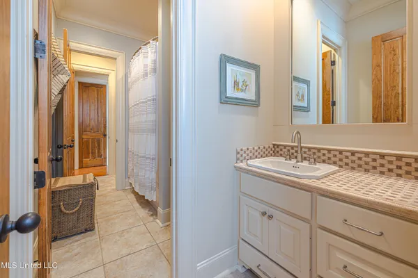 $675,000 | 104 Ivy Brook Drive, Madison, MS 39110