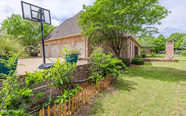 $675,000 | 104 Ivy Brook Drive, Madison, MS 39110