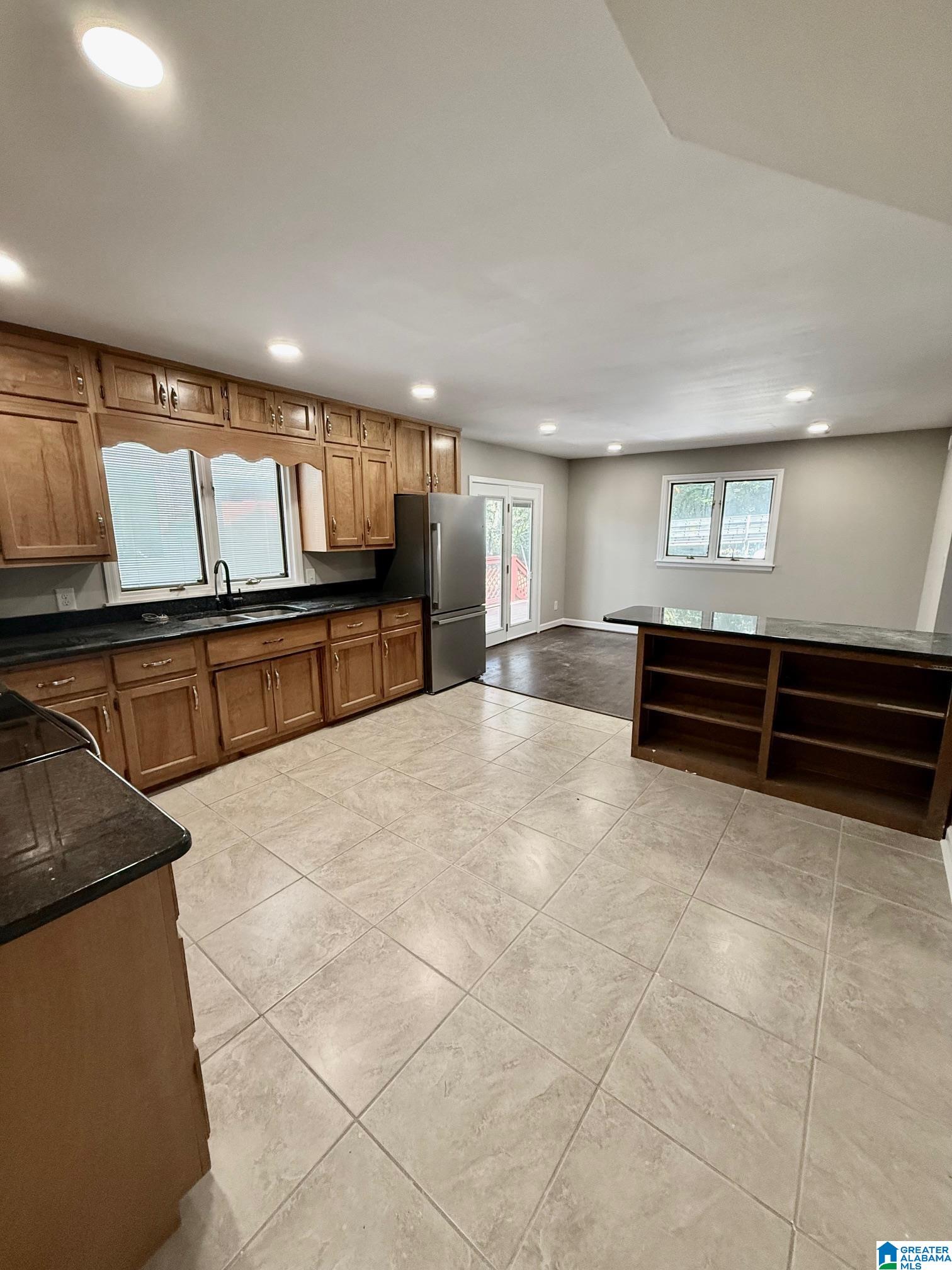 982 Montevallo Road Southeast Leeds, AL 35094 - Photo 12 of 28