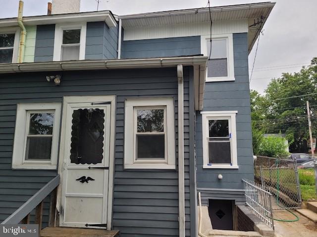 126 Ridge Avenue Darby, PA 19023 - Photo 5 of 19 Gallery Image 5