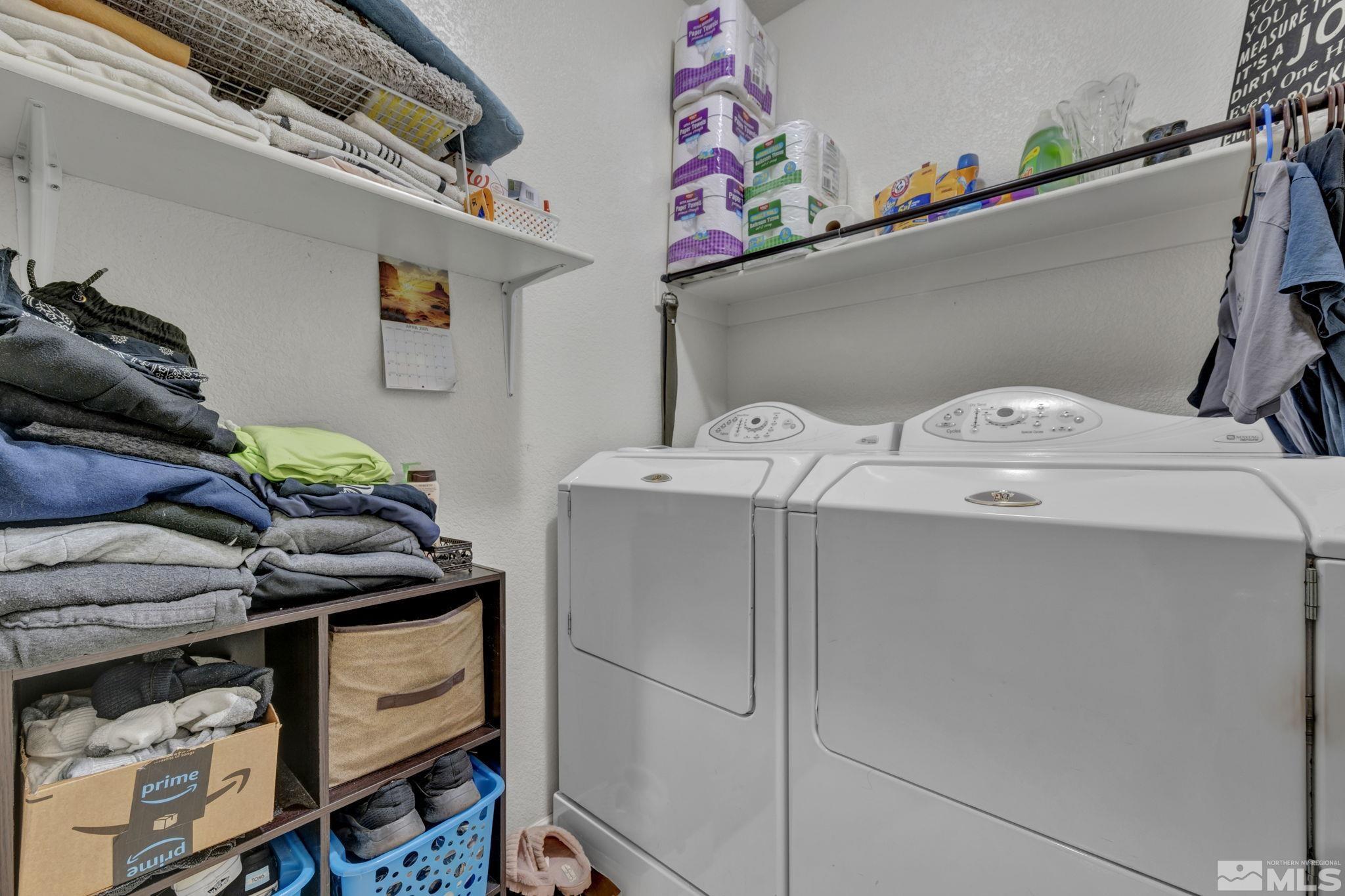 2721 Harding Way Reno, NV 89503 - Photo 26 of 40 a utility room with dryer and washer