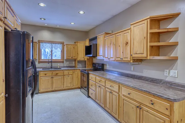 $345,000 | 15531 West Hospital Road, Hayward, WI 54843