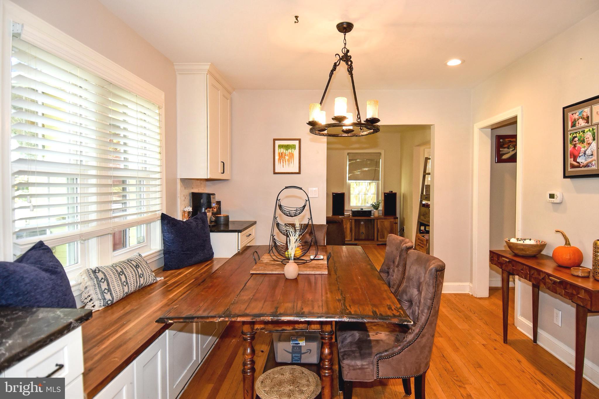 2116 Seminary Road Silver Spring, MD 20910 - Photo 12 of 33 Great space to gather with family while cooking.