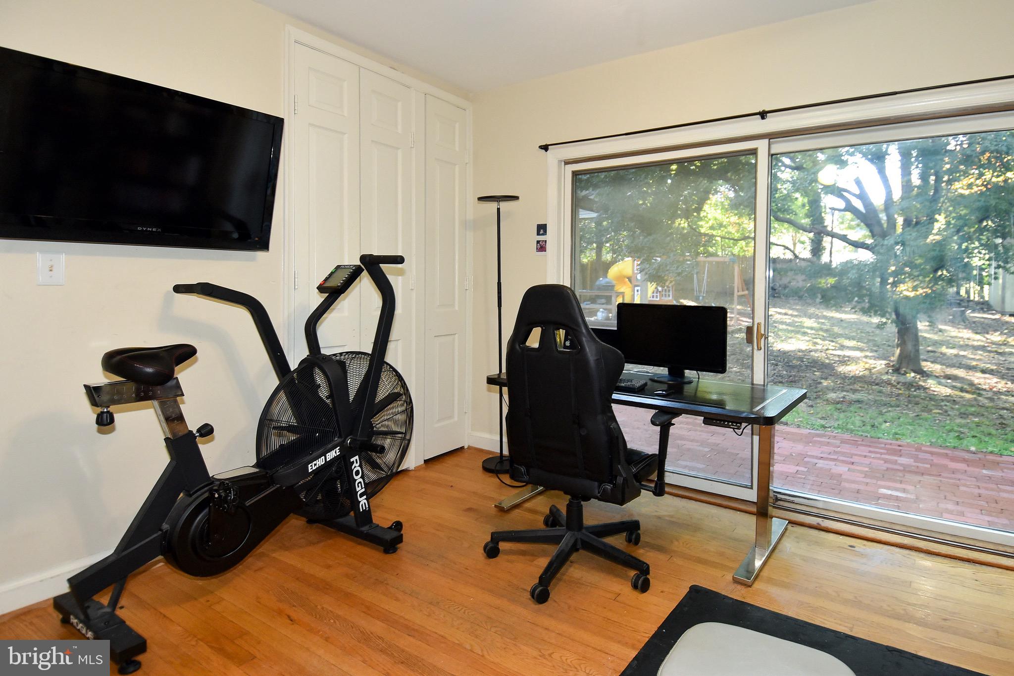 2116 Seminary Road Silver Spring, MD 20910 - Photo 15 of 33 Bedroom wall mounted TV conveys.