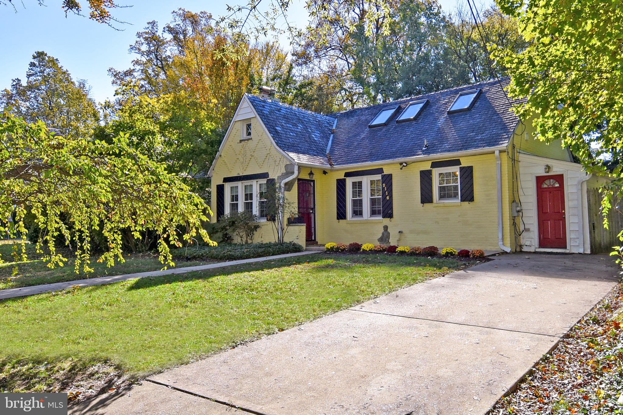 2116 Seminary Road Silver Spring, MD 20910 - Photo 33 of 33 Large driveway for parking.