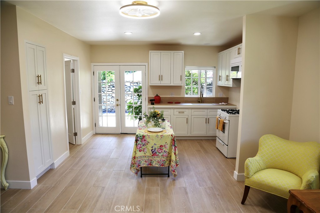 614 East I Street, Unit B Ontario, CA 91764 - Photo 13 of 20