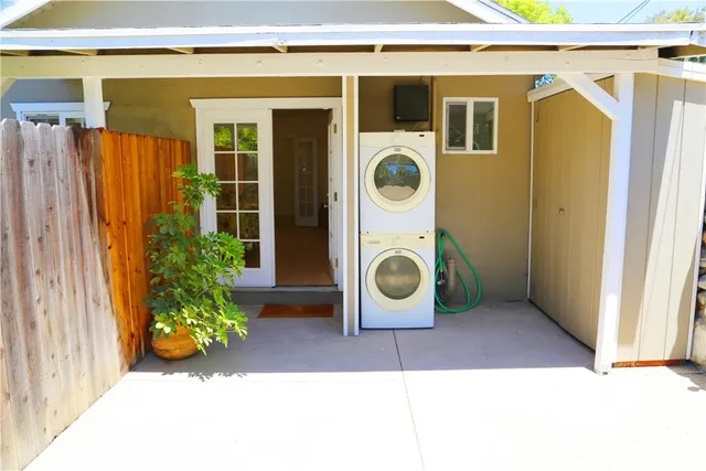 $1,850 | 614 East I Street, Unit B, Ontario, CA 91764