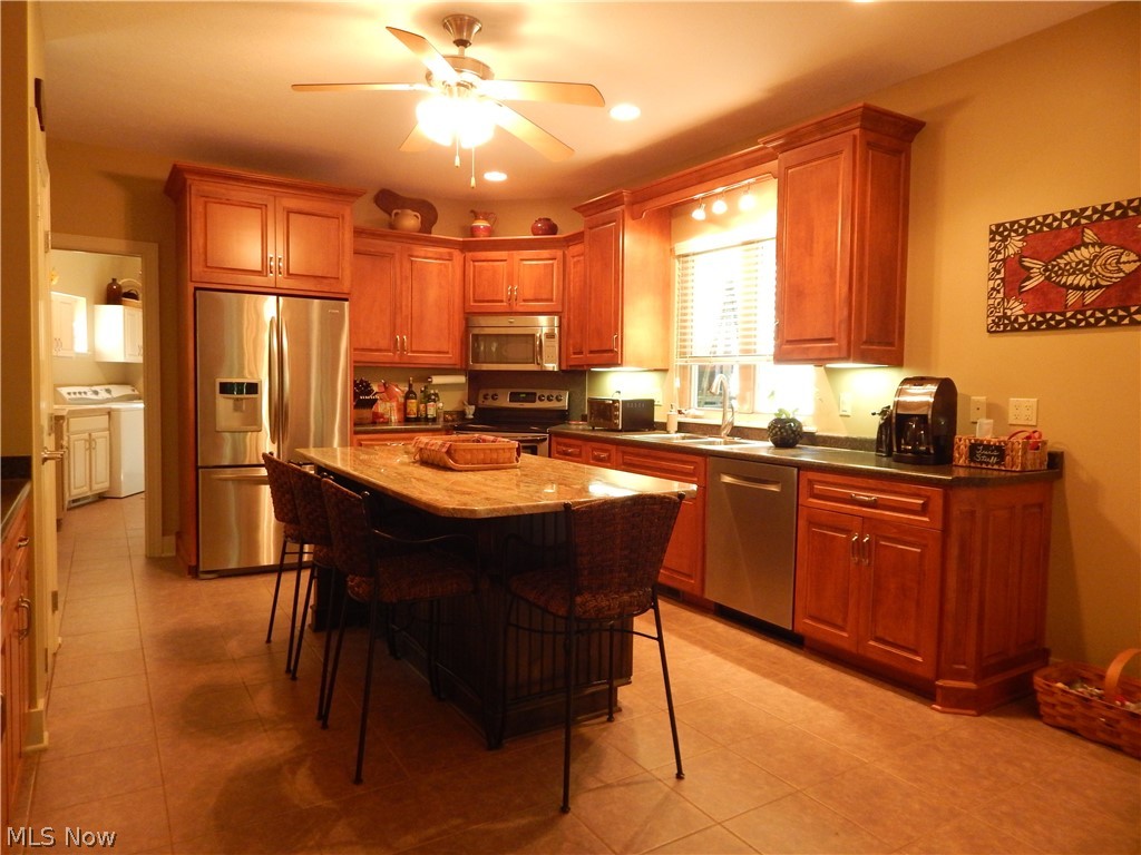10907 Darrow Road Vermilion, OH 44089 - Photo 12 of 35