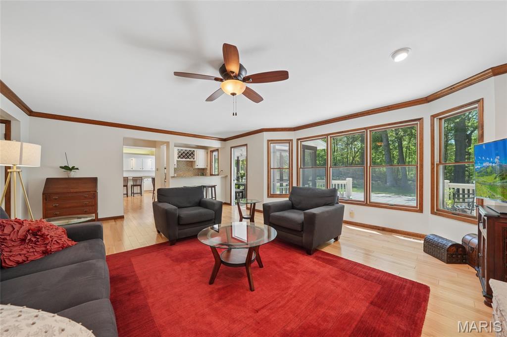 14792 Timberbluff Drive Chesterfield, MO 63017 - Photo 13 of 32