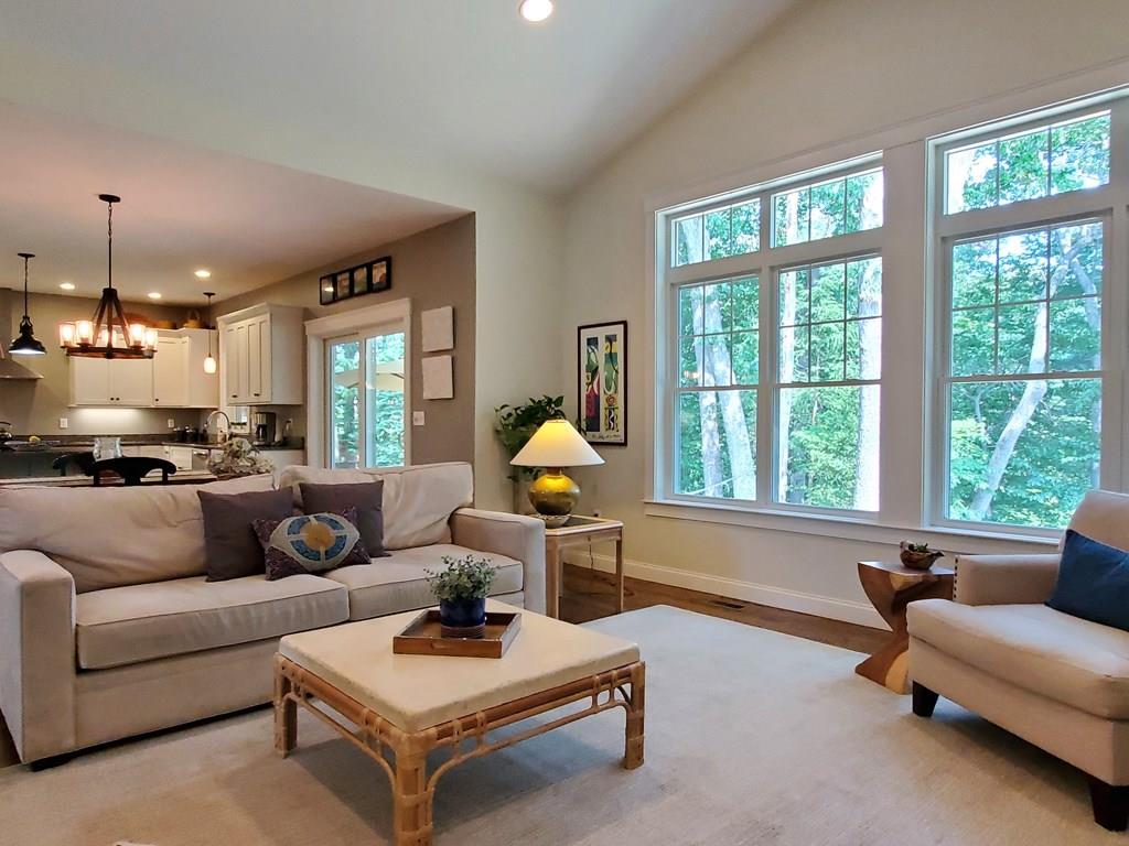 40 Lake Road Framingham, MA 01701 - Photo 9 of 40 Gallery Image 9