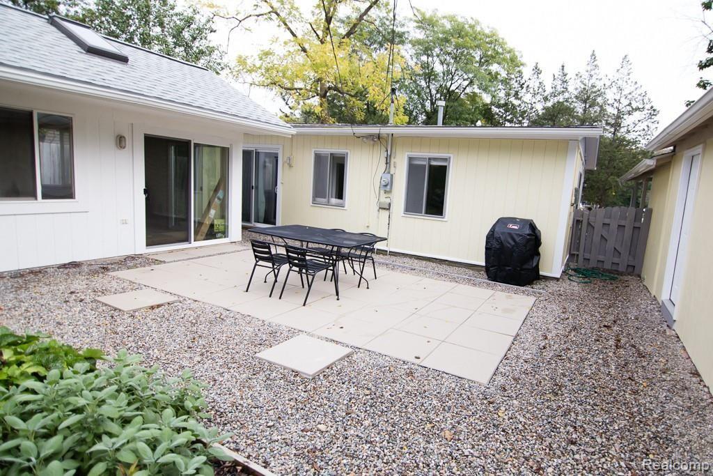 3266 Platt Road Ann Arbor, MI 48108 - Photo 27 of 28 Gallery Image 27