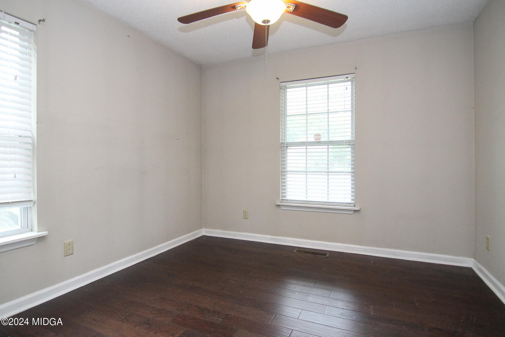 1112 Maynard Street Macon, GA 31217 - Photo 17 of 31 IMG_3001