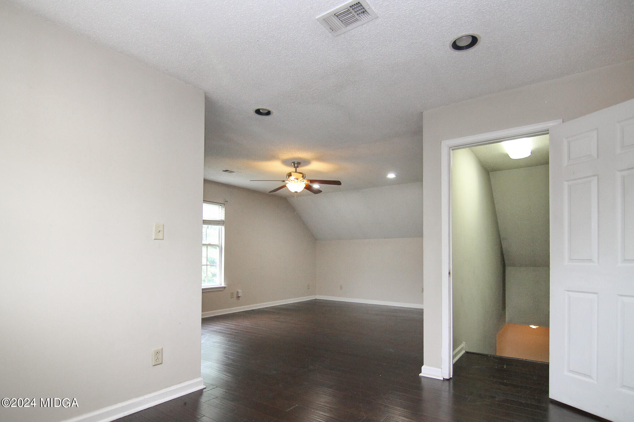 1112 Maynard Street Macon, GA 31217 - Photo 21 of 31 IMG_3018