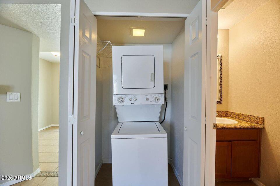 1402 East Osborn Road, Unit 1 Phoenix, AZ 85014 - Photo 6 of 26 20240103232757558994000000-o