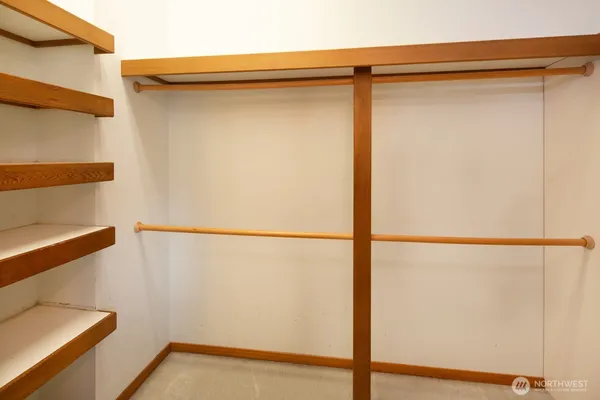 $1,045,000 | 667 Wyatt Lane West, Seabeck, WA 98380