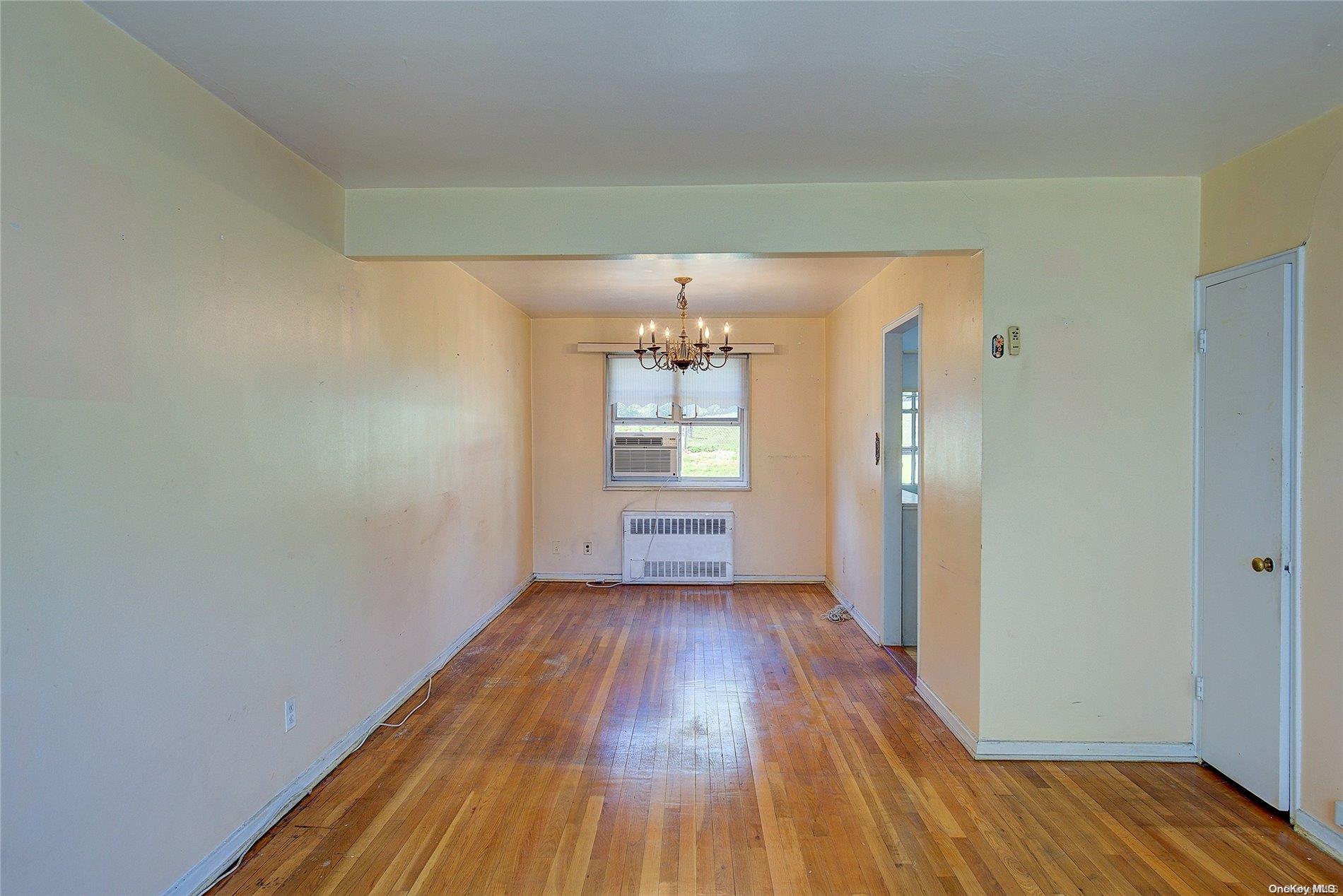 86-43 Springfield Boulevard, Unit DUPLEX Queens, NY 11427 - Photo 6 of 24