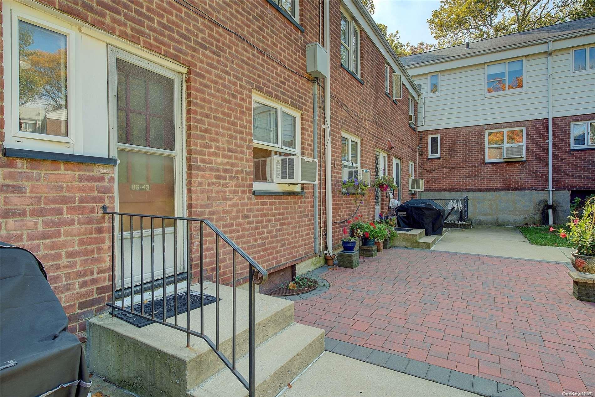 86-43 Springfield Boulevard, Unit DUPLEX Queens, NY 11427 - Photo 8 of 24