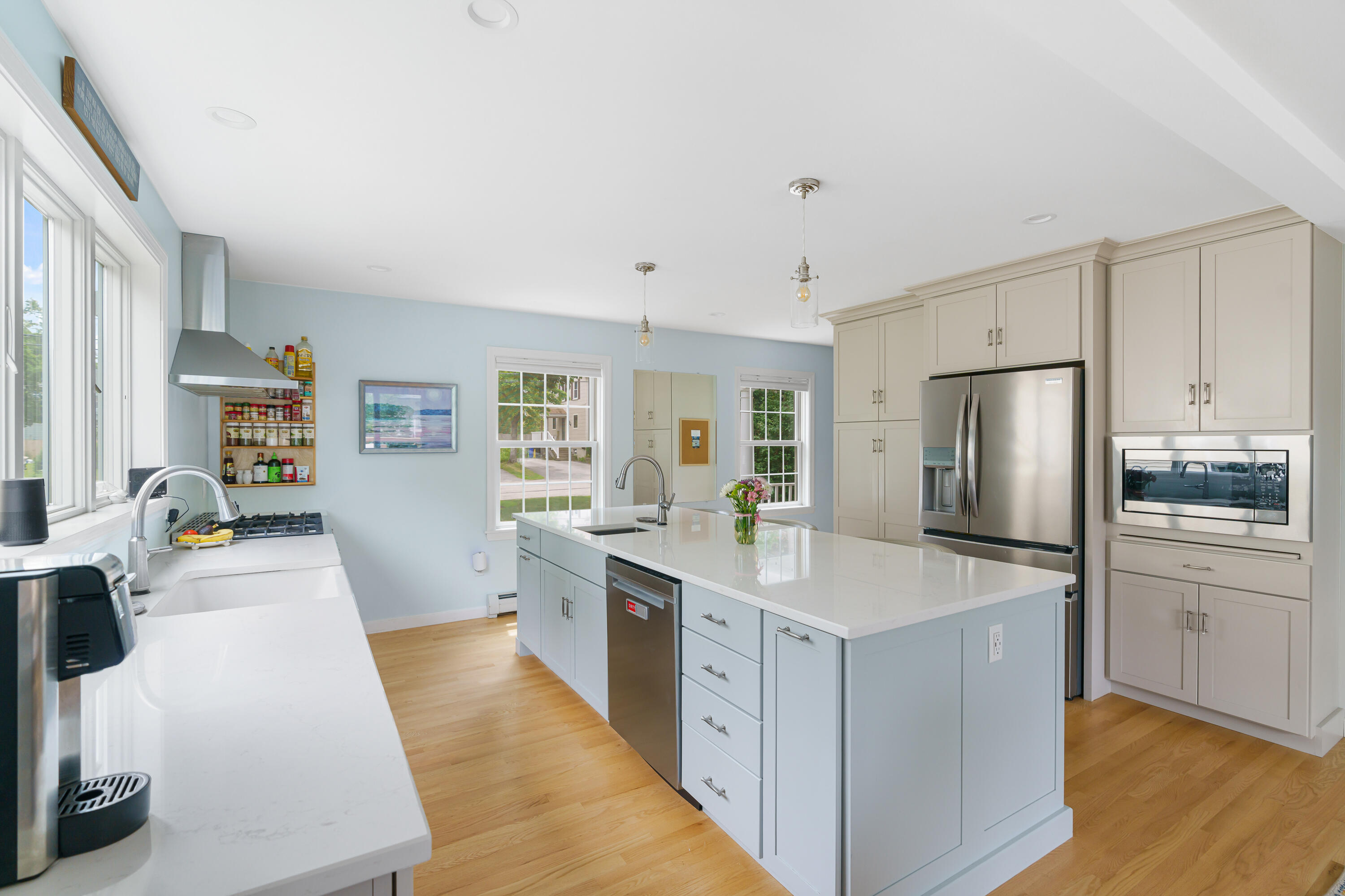 211 Oak Street Bath, ME 04530 - Photo 11 of 102 211 Oak Street Bath 025