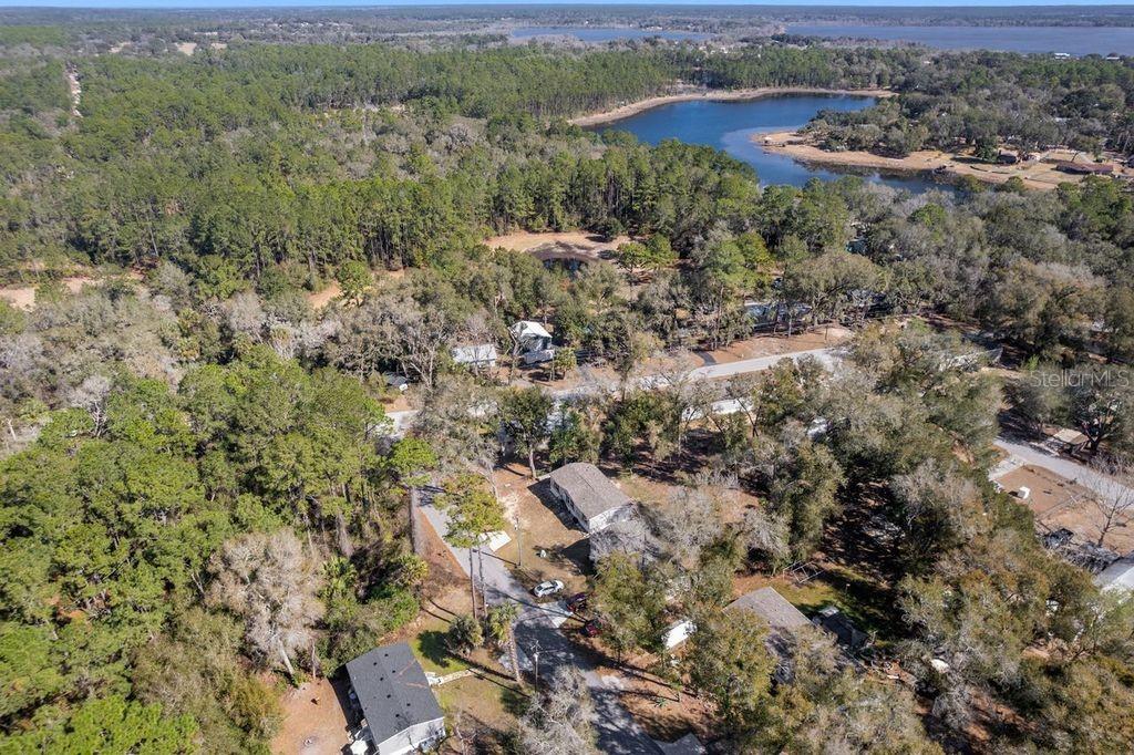 16302 Southeast 57th Street Ocklawaha, FL 32179 - Photo 4 of 64