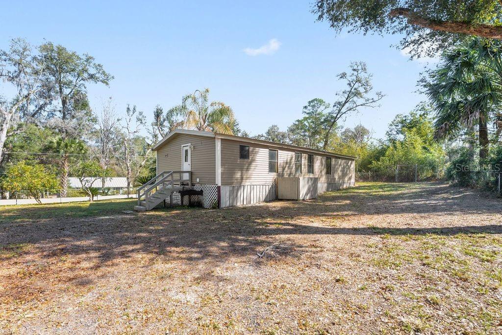 16302 Southeast 57th Street Ocklawaha, FL 32179 - Photo 53 of 64