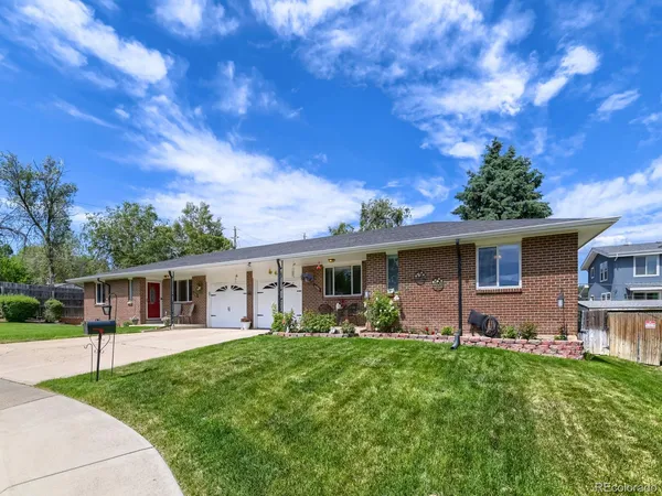$789,450 | 5321 King Court, Denver, CO 80221