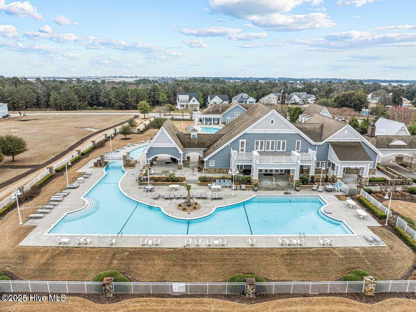 201 Marshside Landing Holly Ridge, NC 28445 - Photo 42 of 55 Summerhouse Pool house