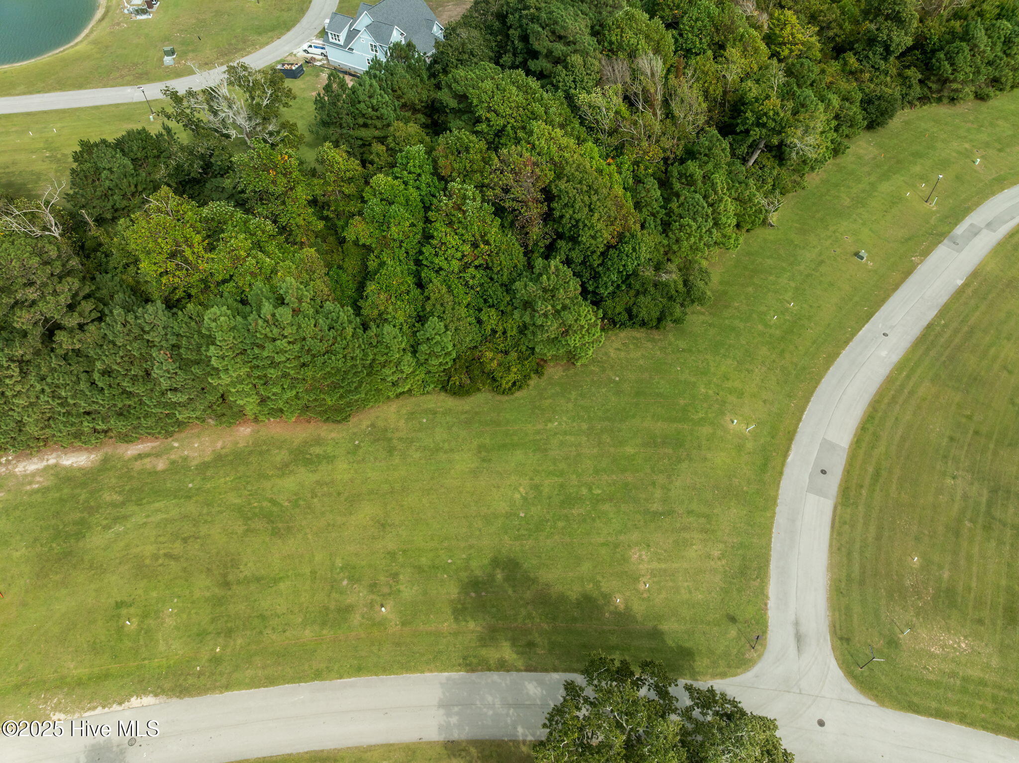 201 Marshside Landing Holly Ridge, NC 28445 - Photo 8 of 55 7-web-or-mls-DJI_0292