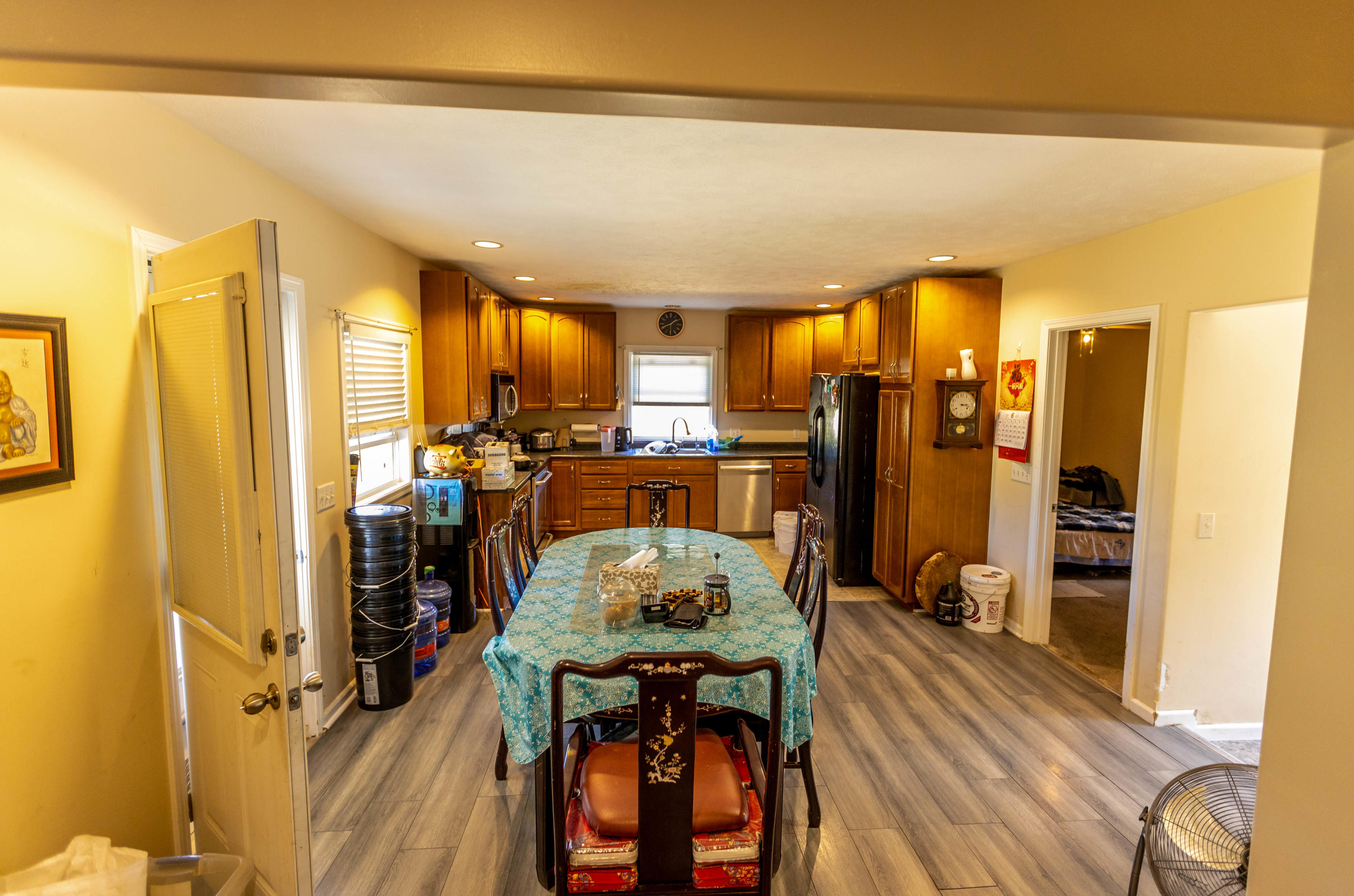 654 East State Street Belding, MI 48809 - Photo 23 of 36 FY0A4259