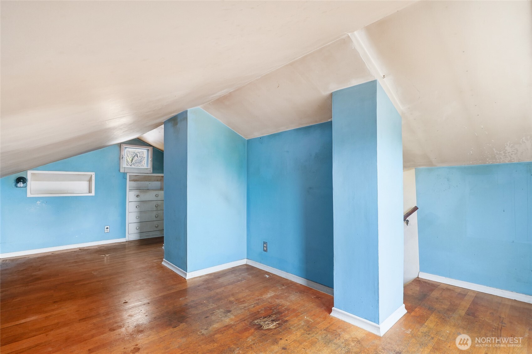 7115 44th Avenue Southwest Seattle, WA 98136 - Photo 15 of 25