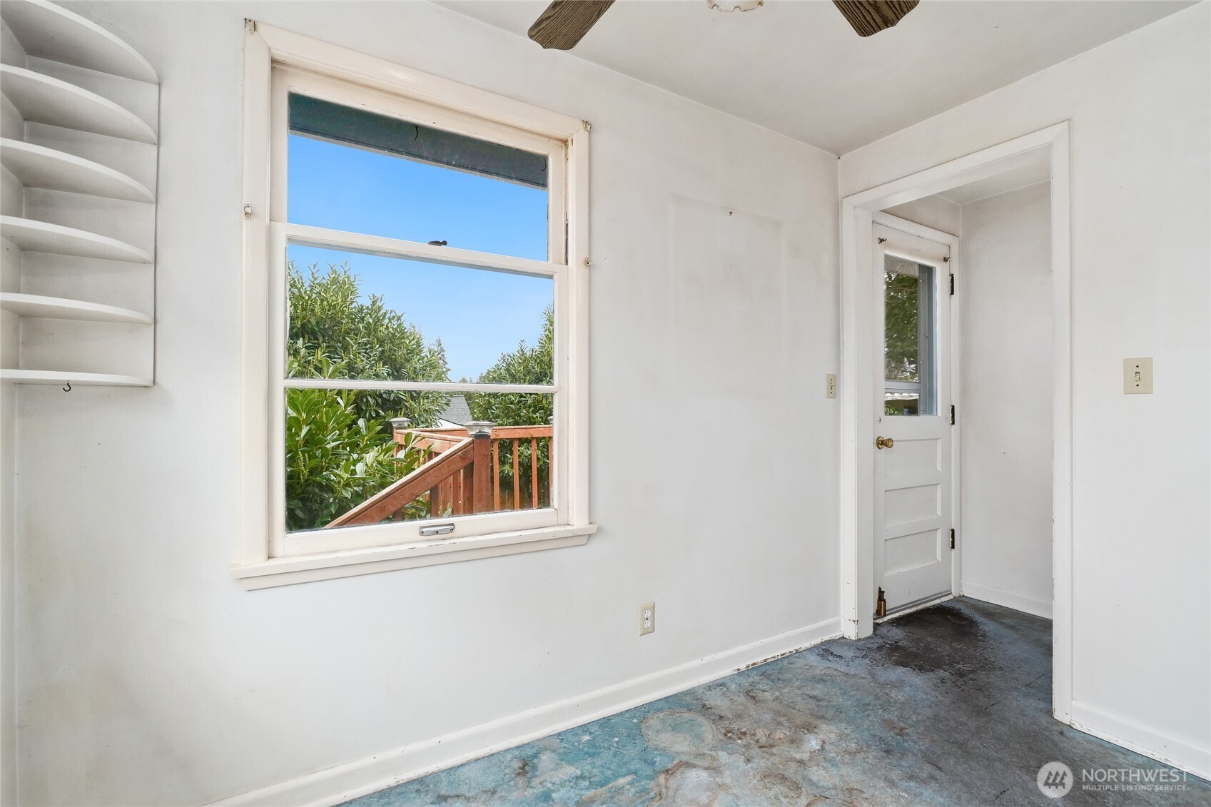 7115 44th Avenue Southwest Seattle, WA 98136 - Photo 10 of 25