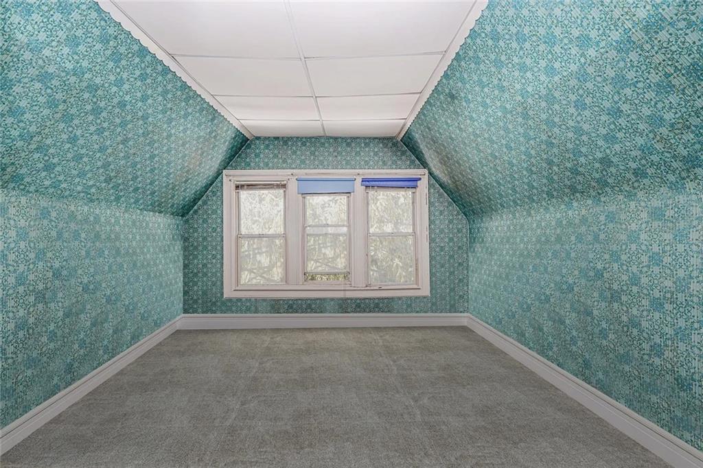 222 Albemarle Road Brooklyn, NY 11218 - Photo 19 of 41 an empty room with a window