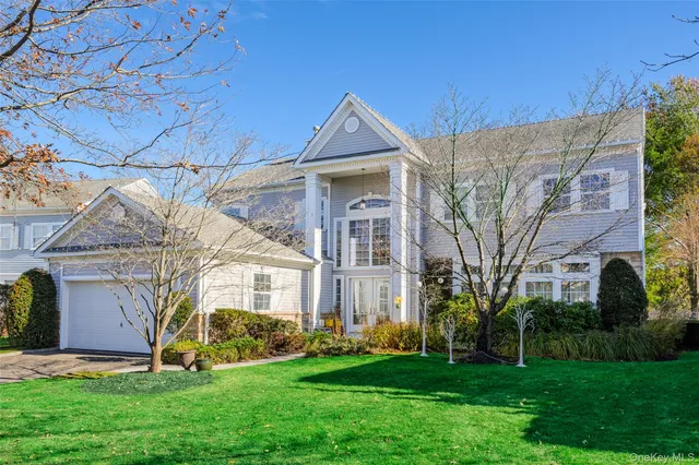 $1,199,996 | 38 Hamlet Drive, Mount Sinai, NY 11766