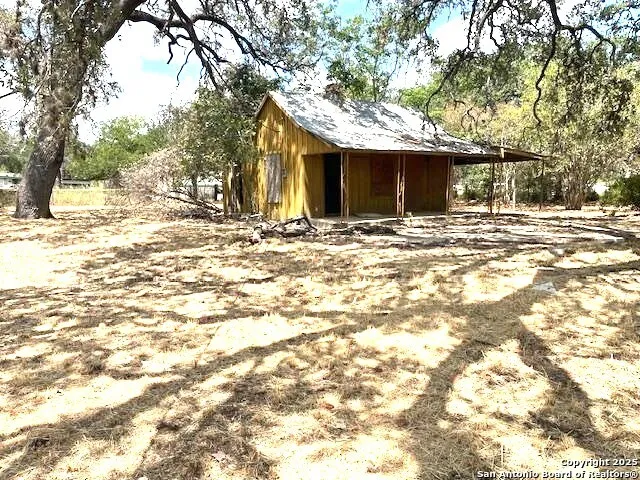 $59,900 | 623 Sanchez Street, Pleasanton, TX 78064