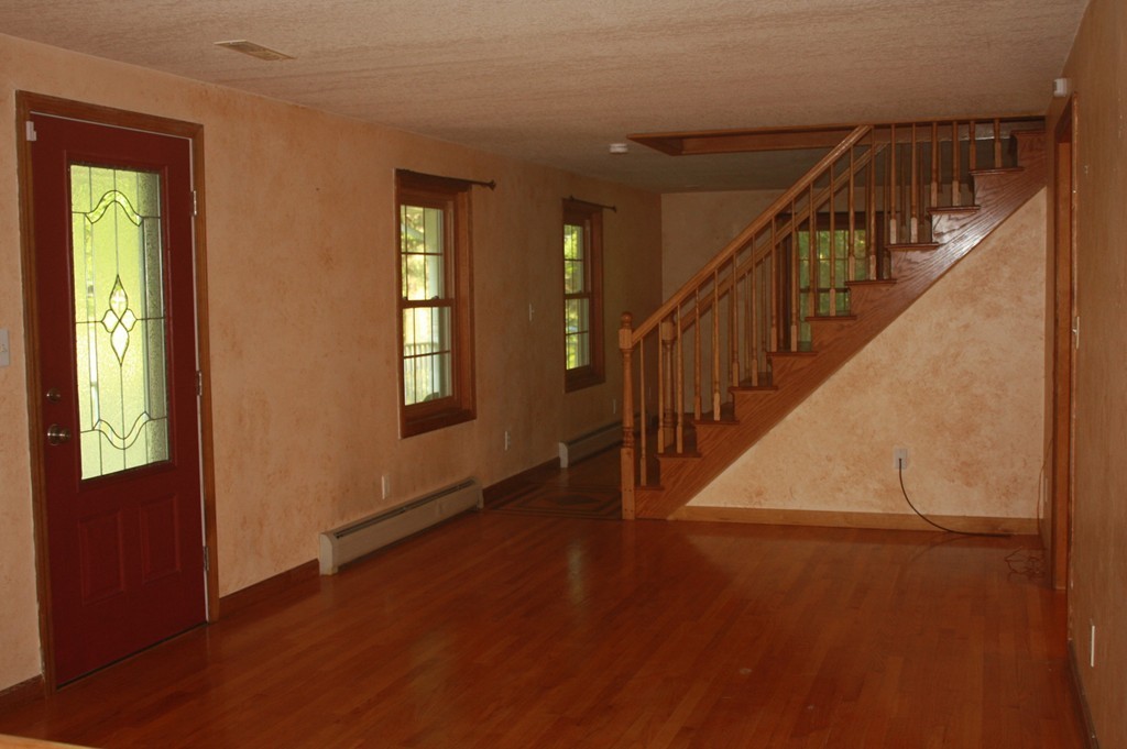 108 Blue Meadow Road Belchertown, MA 01007 - Photo 13 of 26 Gallery Image 13