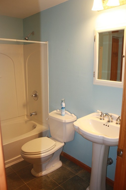 108 Blue Meadow Road Belchertown, MA 01007 - Photo 10 of 26 Gallery Image 10
