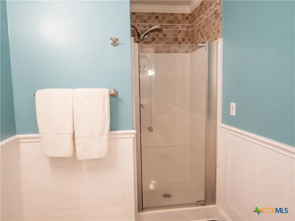 $499,000 | 403 Oakside Drive, Victoria, TX 77905