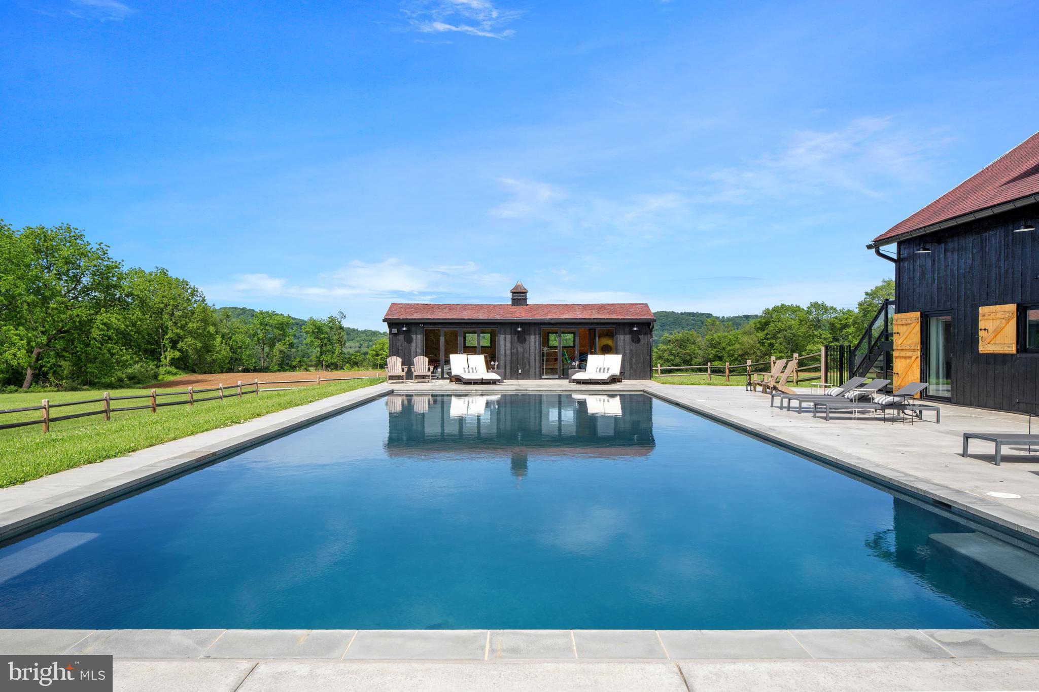854 Spring Hill Road Riegelsville, PA 18077 - Photo 29 of 37