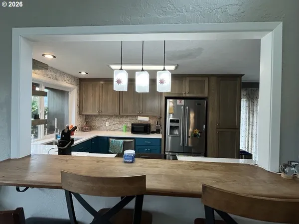 $555,000 | 1135 Lakewood Drive Southwest, Albany, OR 97321